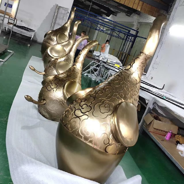 户外水景不锈钢喷水大象雕塑